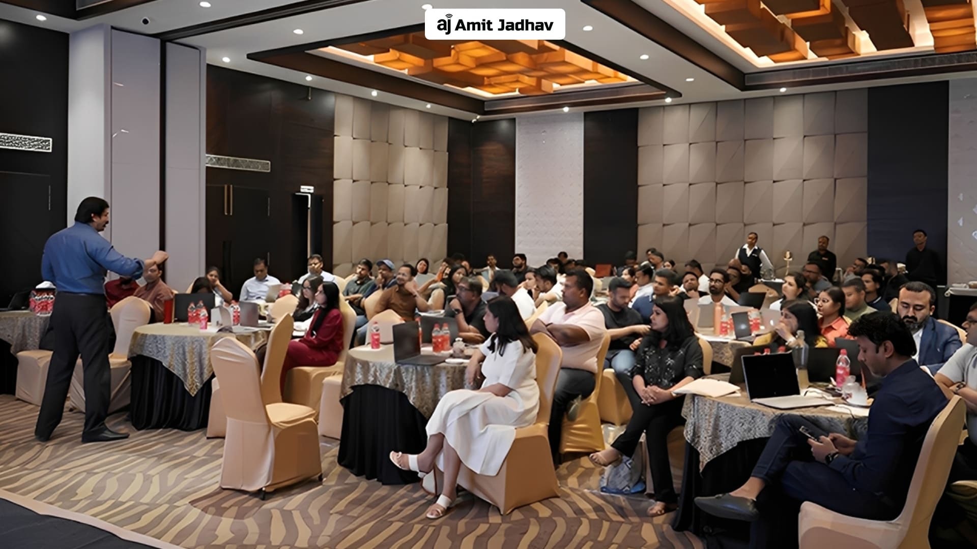 Motivational speaker in India inspiring audience at a corporate event for leadership, motivation, and business growth